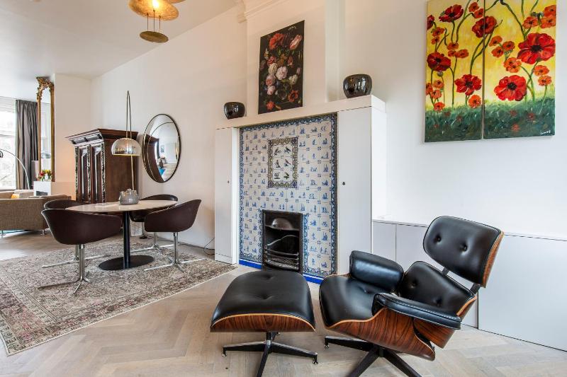 The Master Pimentel Room image 4