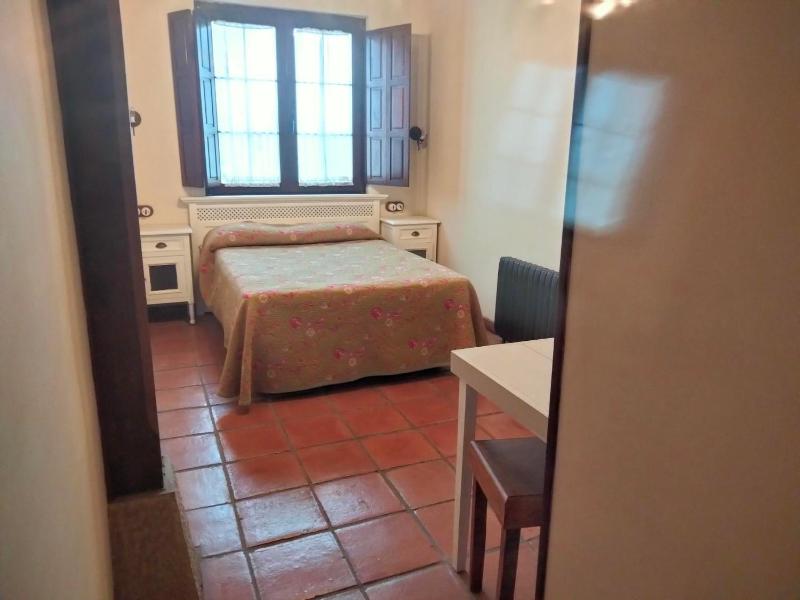 Standard Single Room image 1