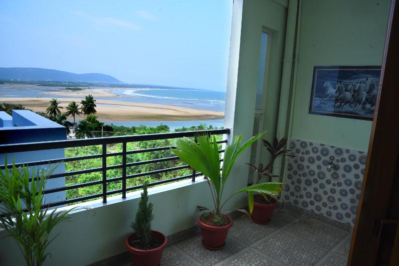 Ocean View Guest House - image 15