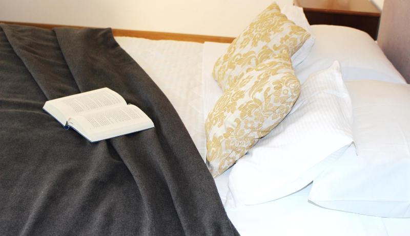 Superior Double Room image 4