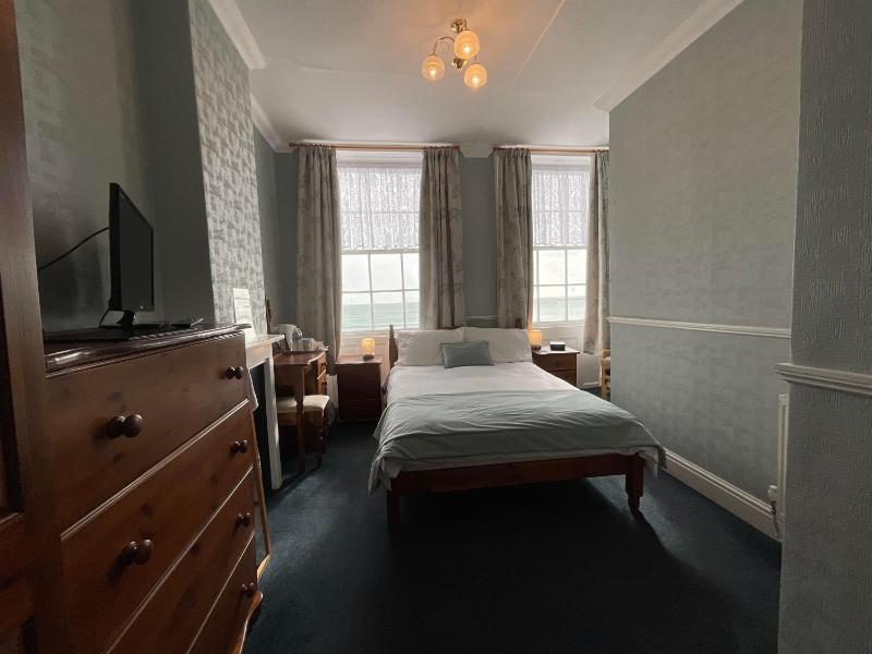 Double Room with Sea View 2 image 1