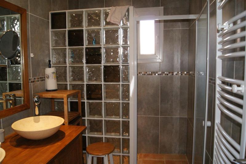 Double Room image 4