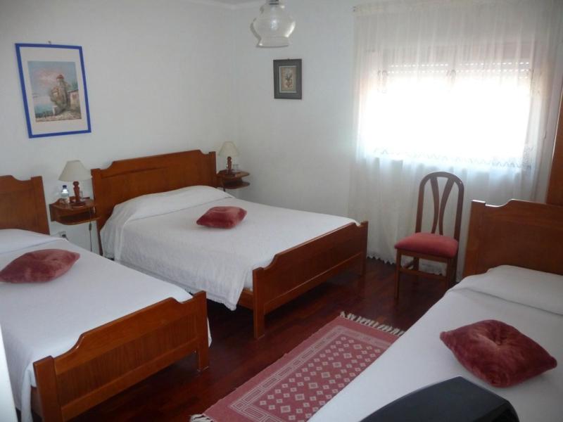 Quadruple Room image 4