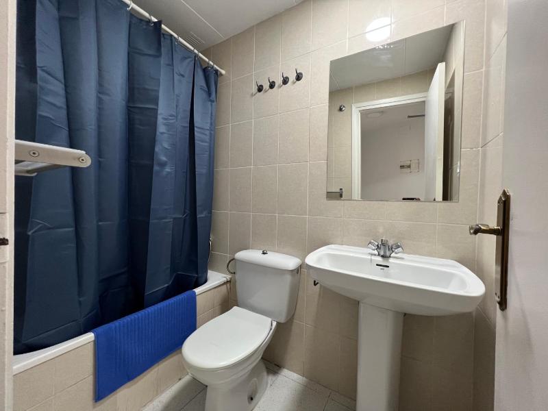 Apartaments Monjardí - image 45