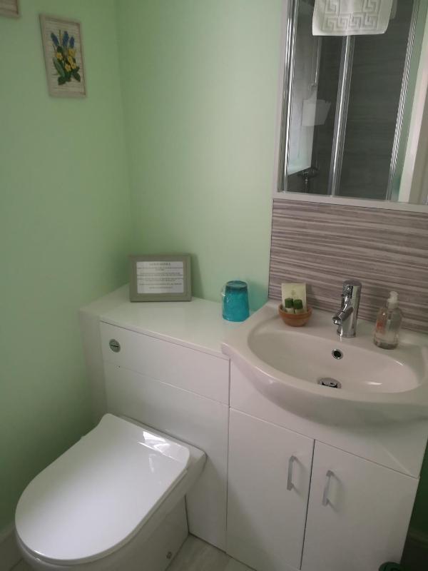 Double Room image 2