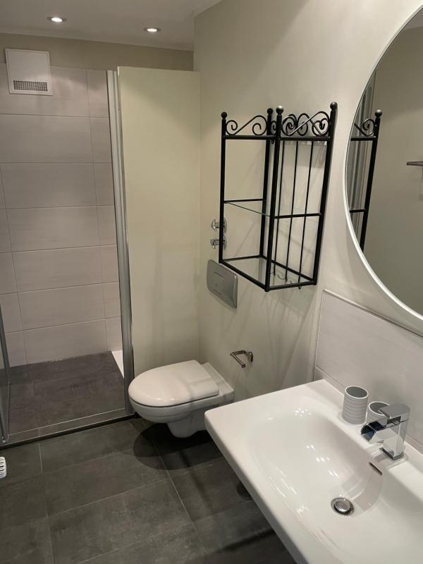 Four-Room Apartment image 2