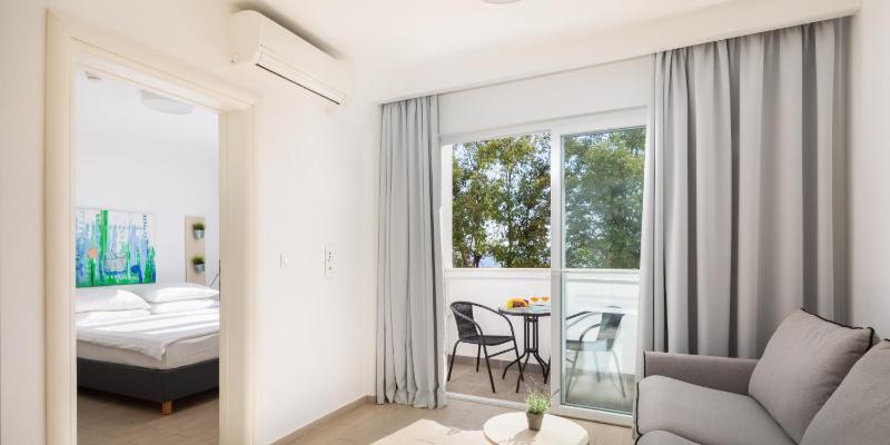 Superior Suite with Seaside Balcony image 1