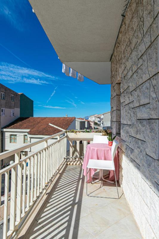 Apartments with WiFi Makarska - 19995 - image 8