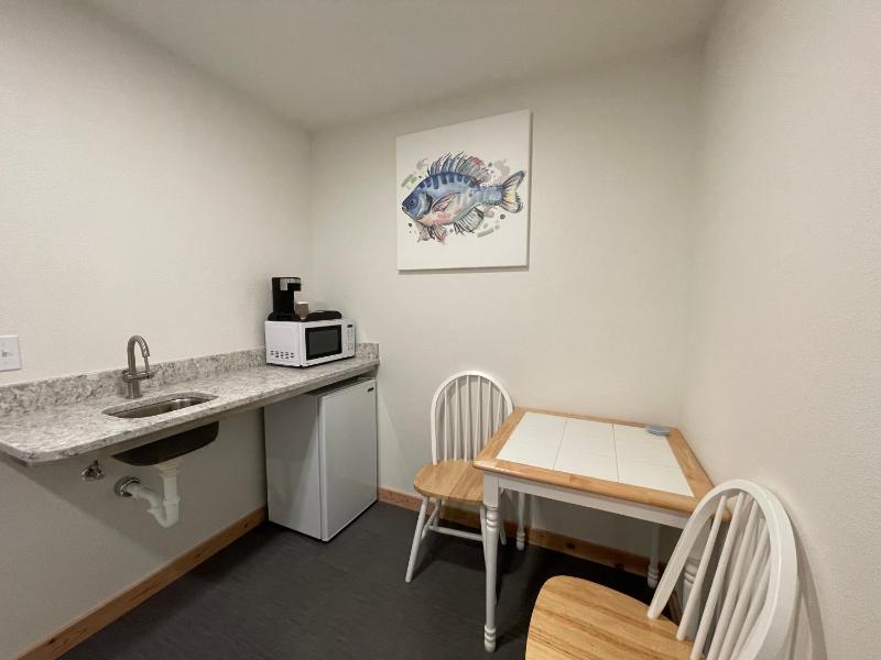 King Room image 2