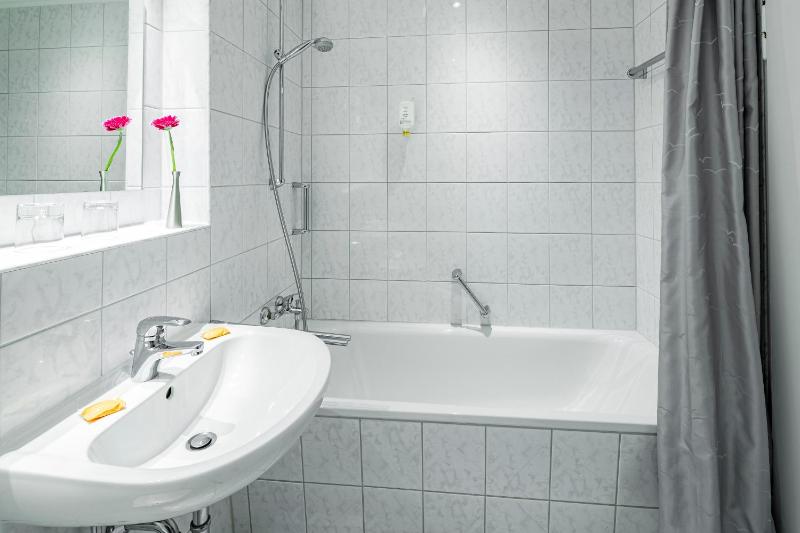 Standard Studio image 4