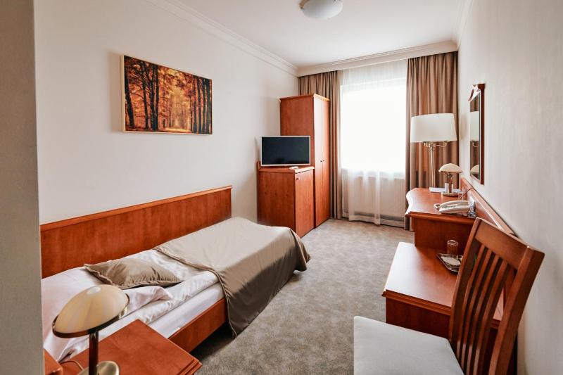 Single Room image 1
