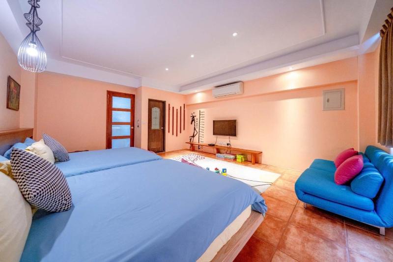 Puzzle Home Stay - image 9