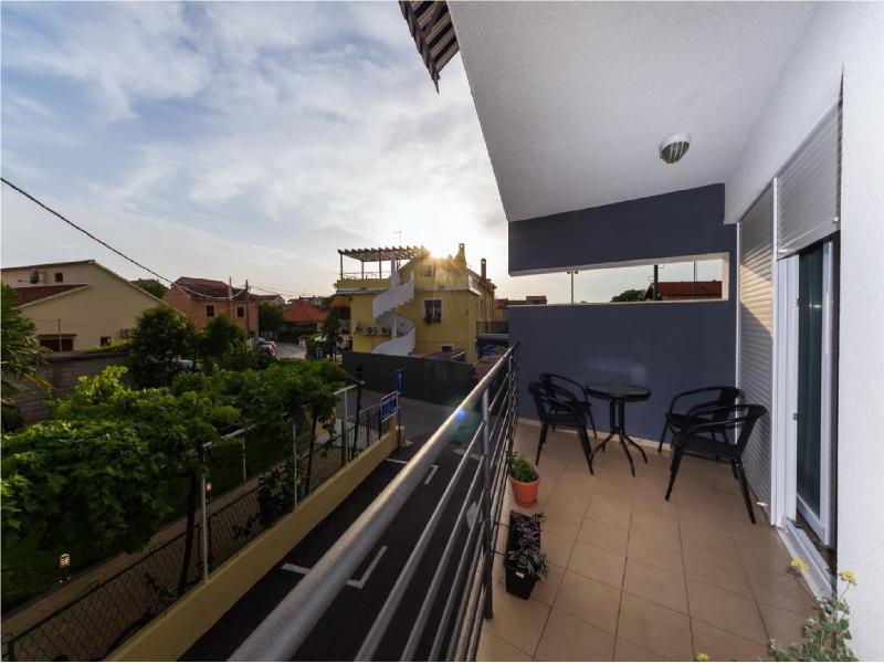 Luciano Apartment - image 2