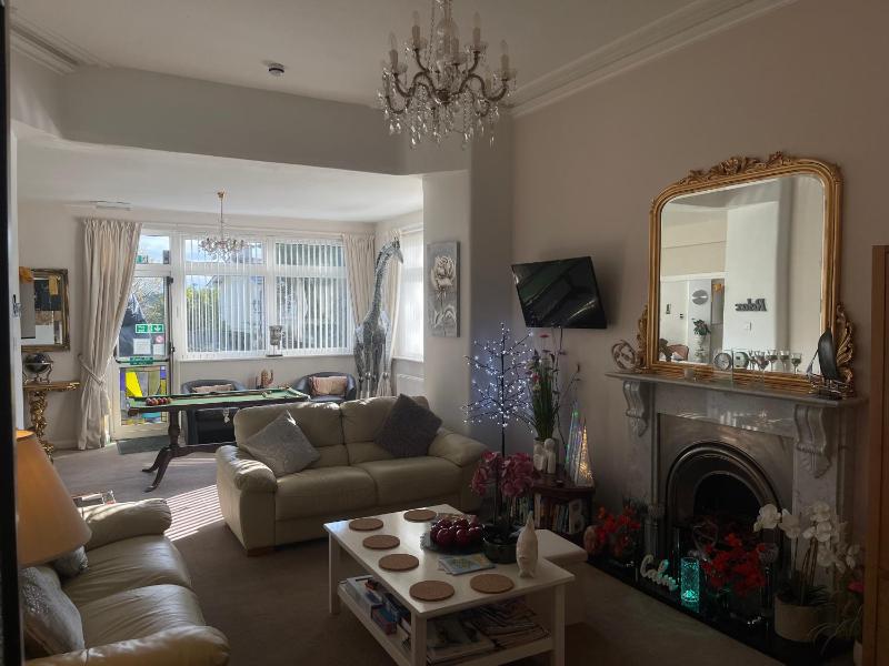 The Southbourne Villa - image 4