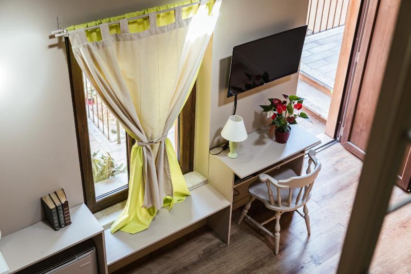 Double Room Split Level image 4