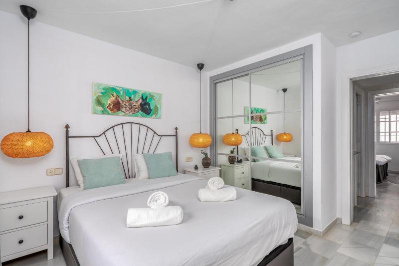 La Duquesa apt with pool by Costarentals - Ref M8 - image 9