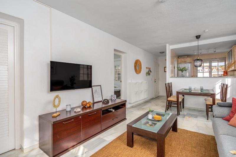 La Duquesa apt with pool by Costarentals - Ref M8 - image 22