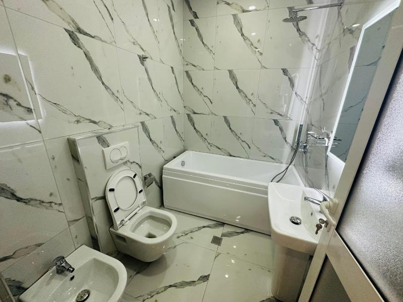 Deluxe Triple Room image 2