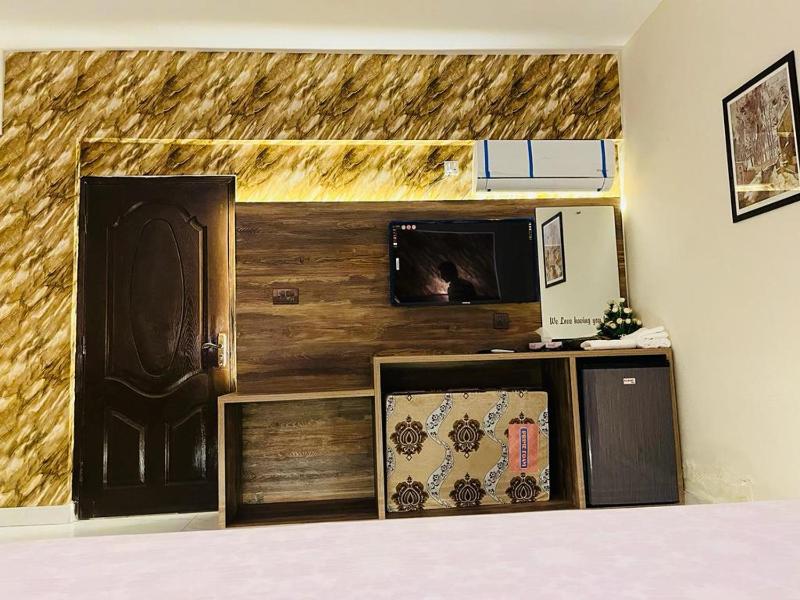 Deluxe Single Room image 3