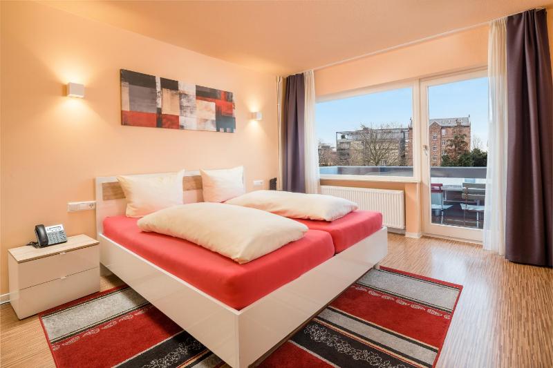 Double Room image 4