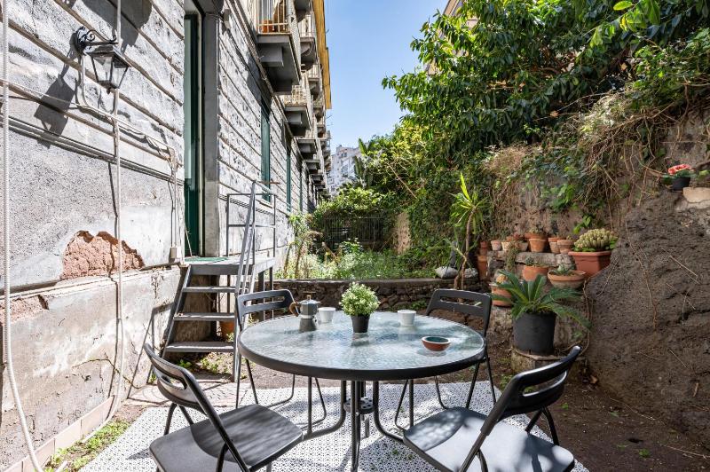 GuestHost - Corso Italia Central Flat near the Seafront - image 23
