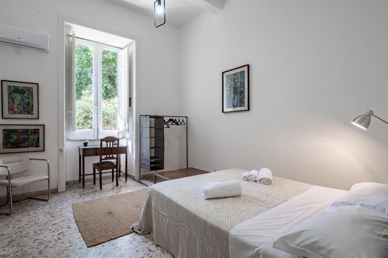 GuestHost - Corso Italia Central Flat near the Seafront - image 12