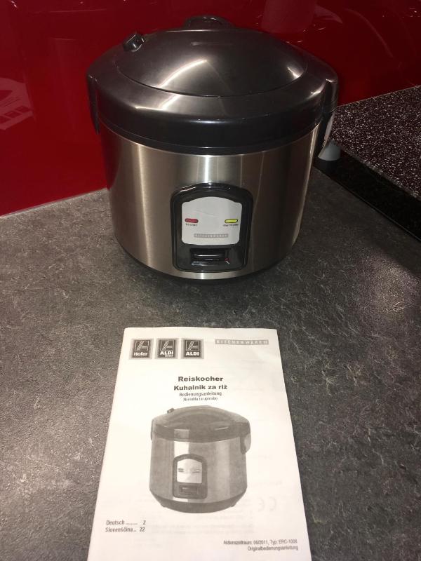 One-Bedroom Apartment image 2