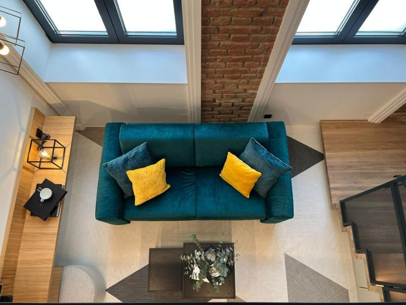 Fesh Lofts 10min to city center AC & Kitchen - image 11