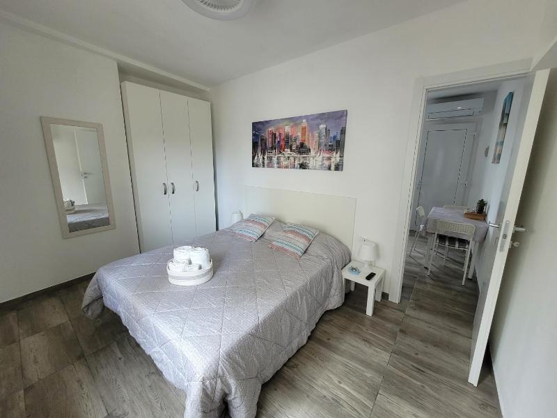 Arnica Apartment Images