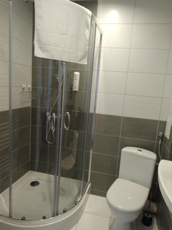 Large Double Room image 4