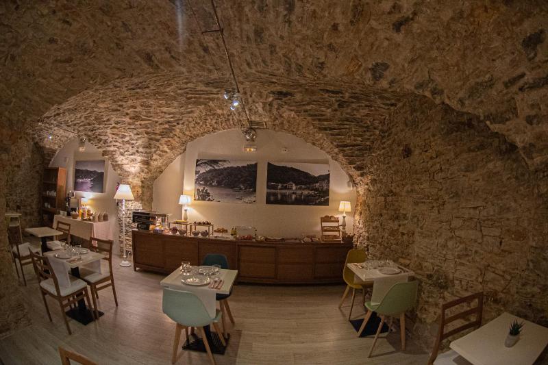El Petit Convent - image 31