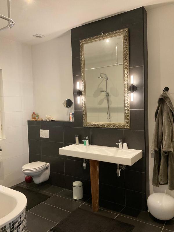 Deluxe Double Room image 1