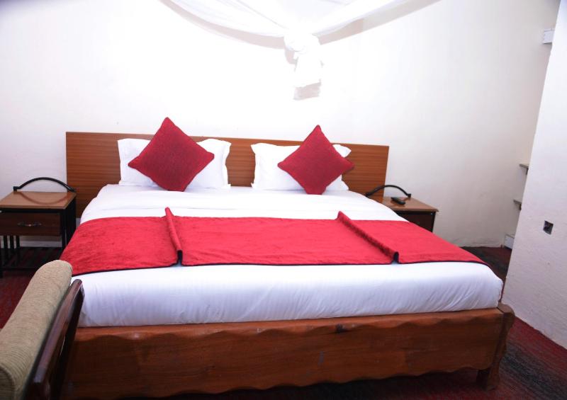 Double Room image 2