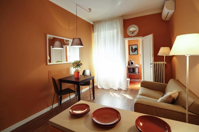 Superior One-Bedroom Apartment (2 Adults) image 2