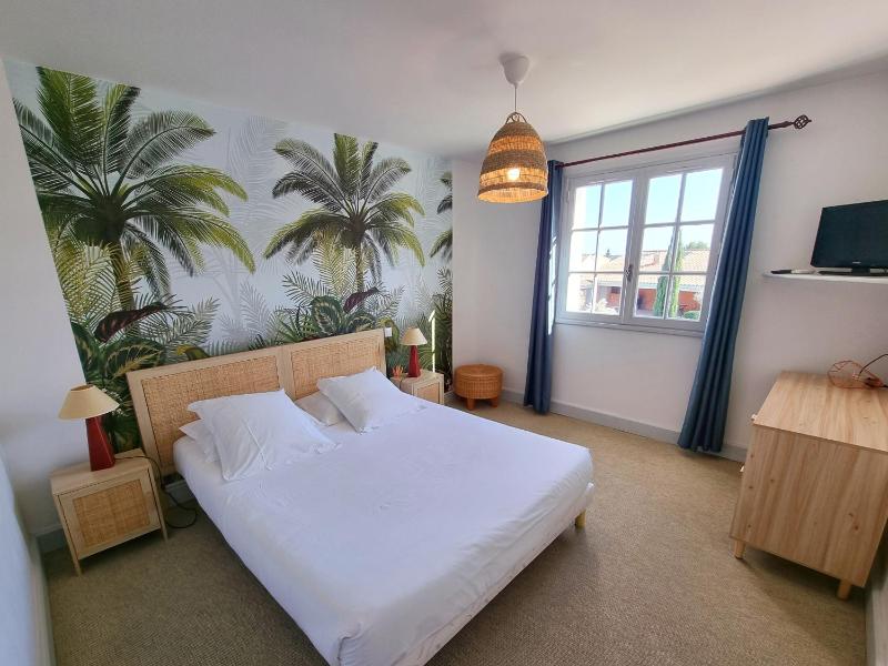 Classic Double Room image 1