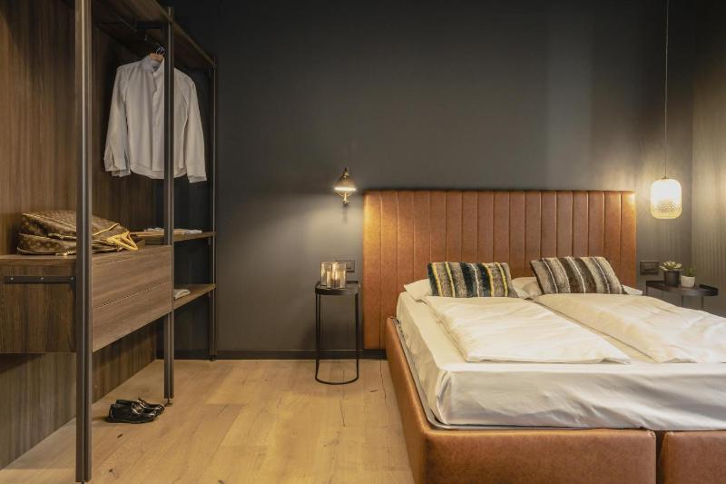 AR Prestige Penthouse - TriBeCa Loft - image 6