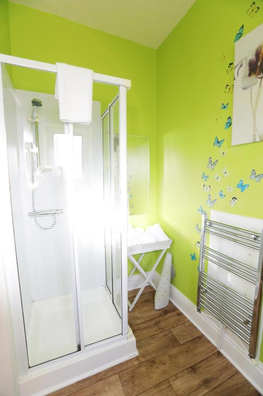 Standard Double Room image 2