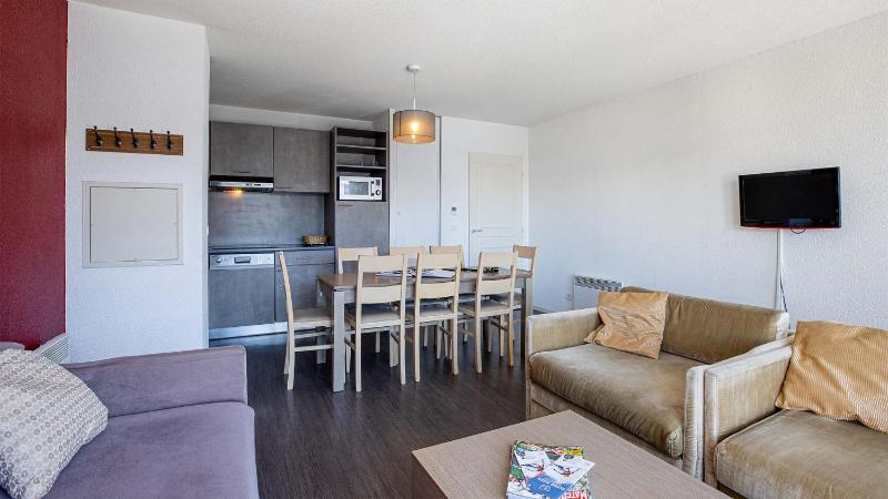 Three-Bedroom Apartment (8 Adults) image 2