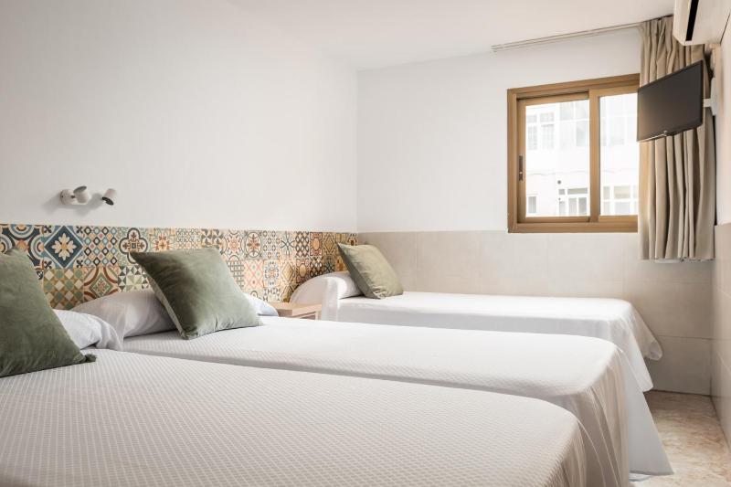 Hostal Baler - image 10