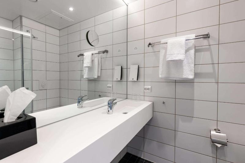 Standard Single Room - Non-Smoking image 4