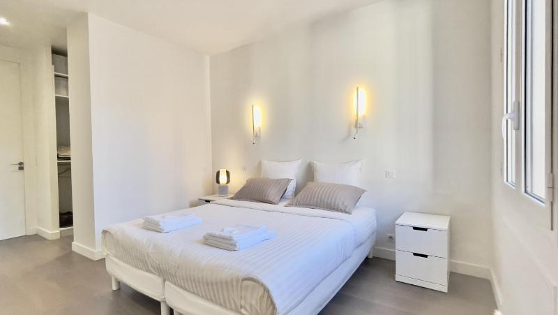 Arundel Croisette 100m Beach Palais Free Parking AC Fibre - image 2