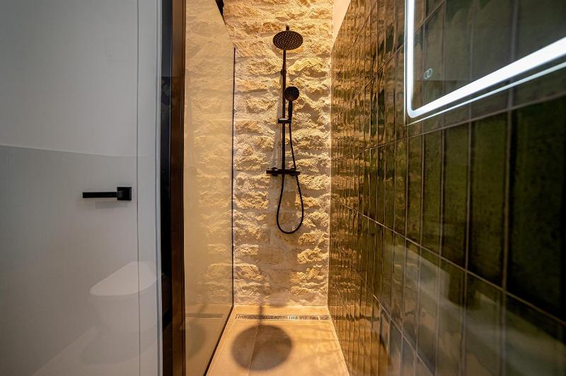 Apartamentos Loliqui centro Alicante - image 40
