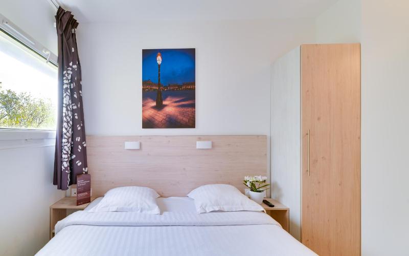 Double Room image 1