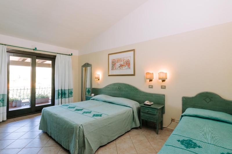 Classic Triple Room image 4