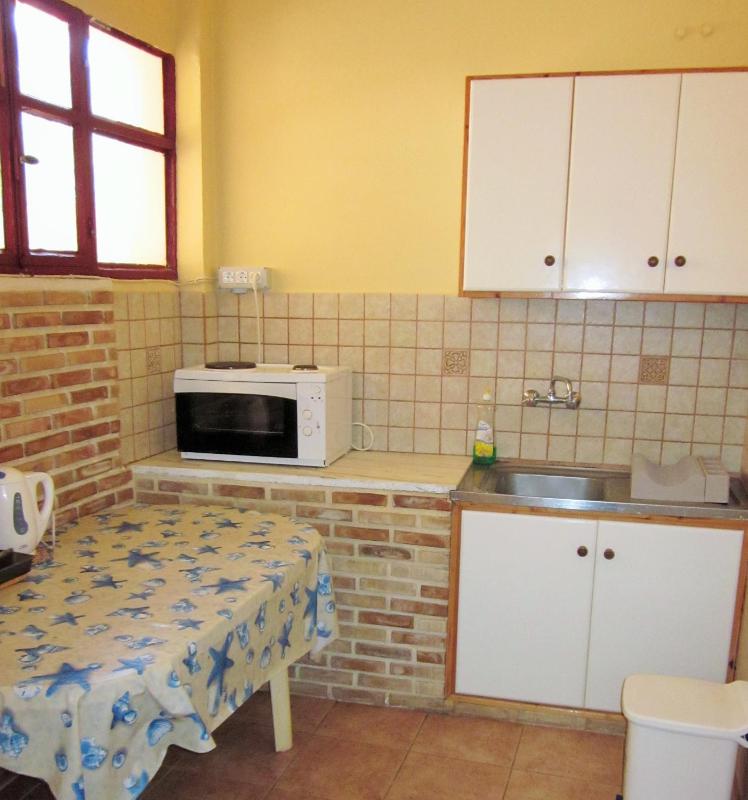 Apartment with Terrace image 2