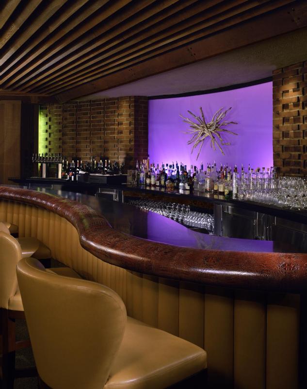 Hotel DeLuxe - image 37