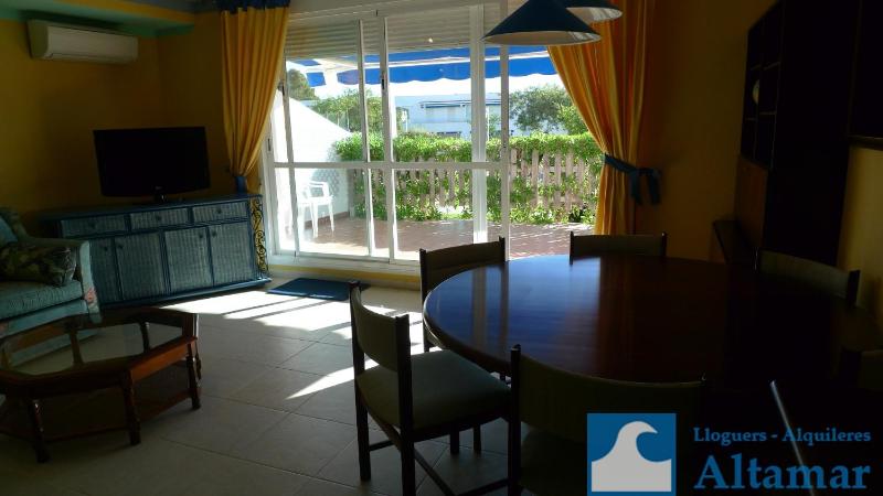 Apartamentos Jardines del Puerto Altamar - image 9