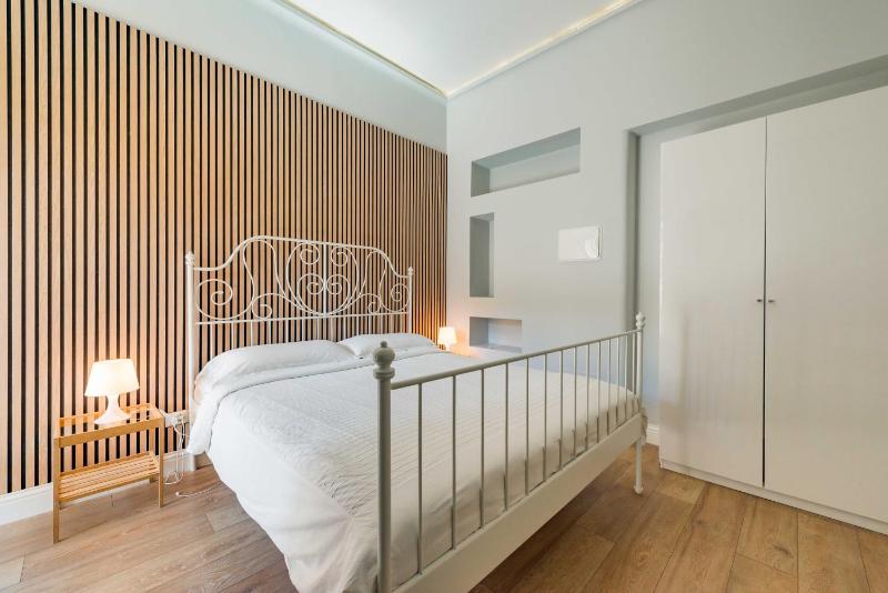 Deluxe Double Room image 1