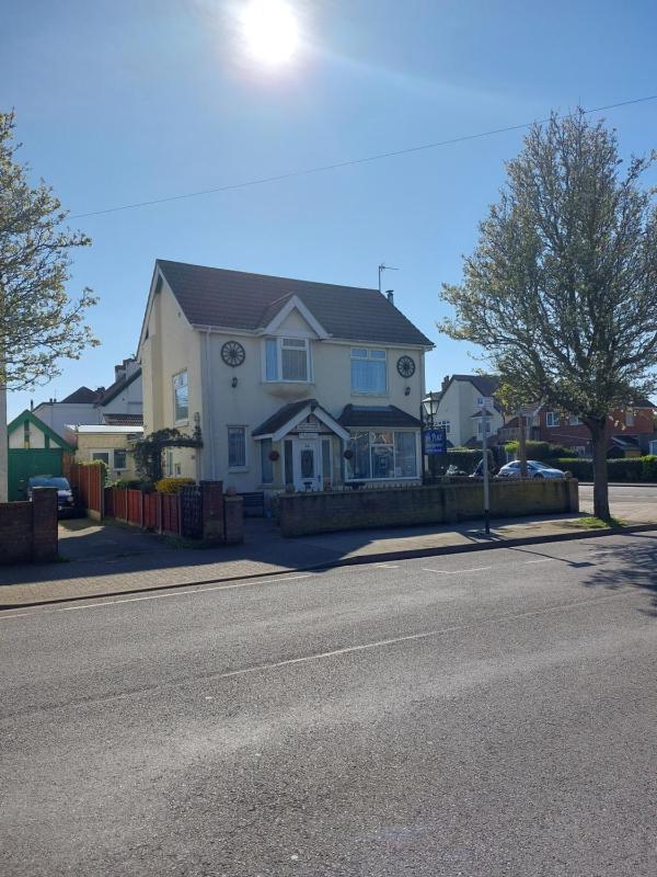 The Inn Place - image 6