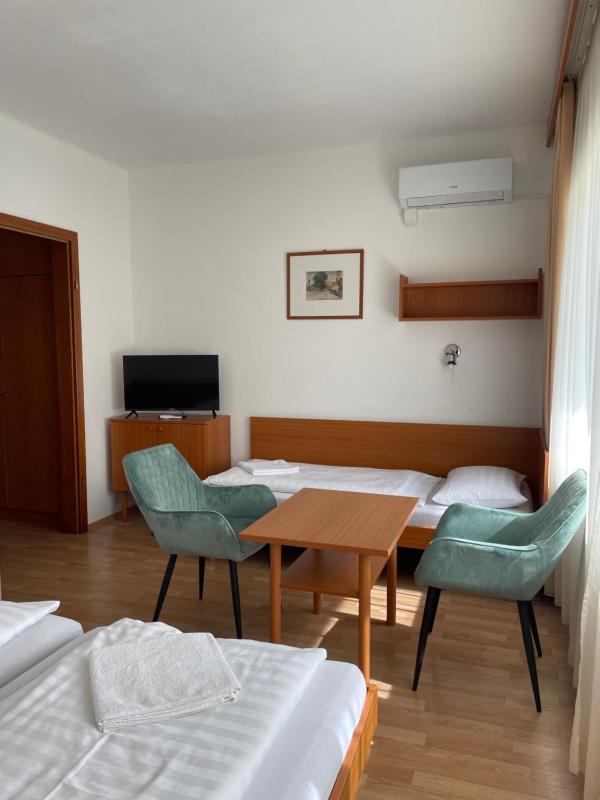  Premium Triple Room- Ground Floor image 3